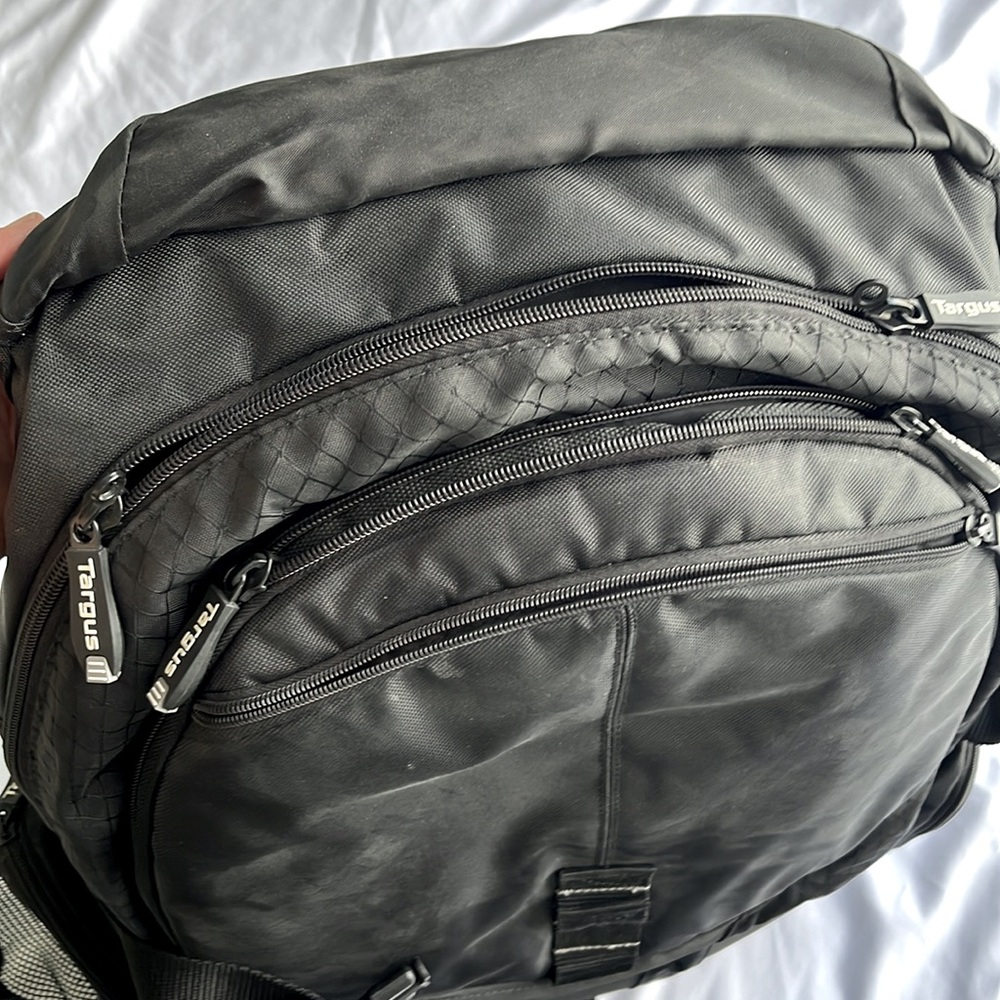 Targus Backpack Briefcase - Picture 9 of 13